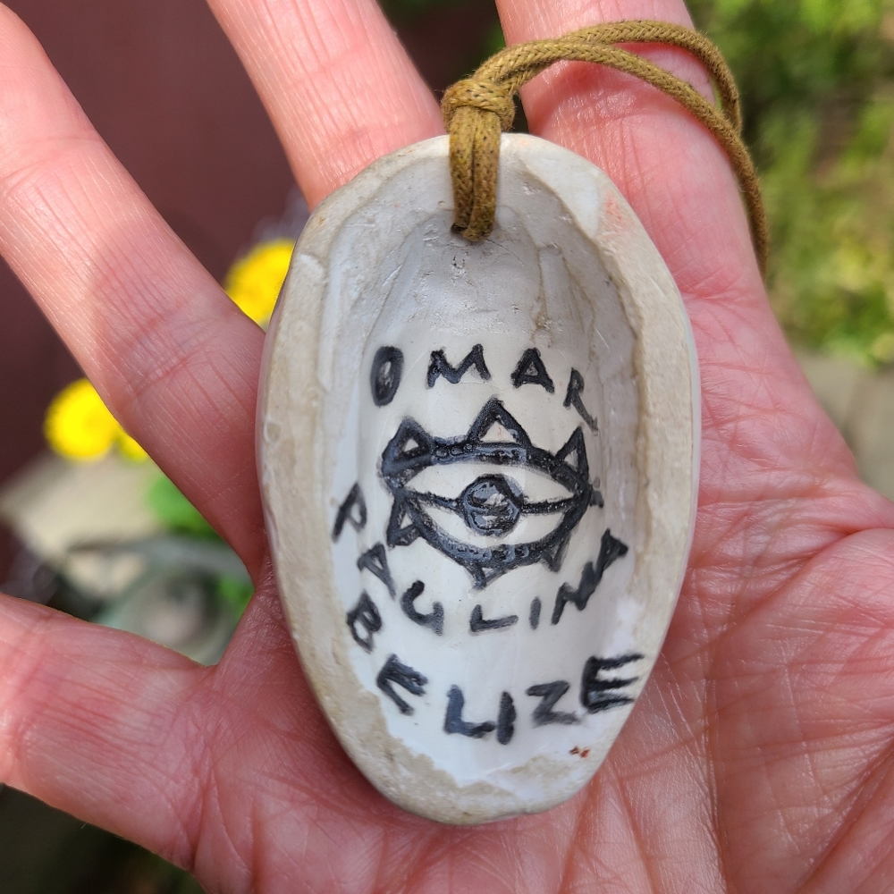 Mini Ceramic Mask Pendant - Picture 5 of 9